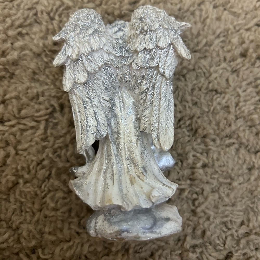 Angel Knickknack - Picture 3 of 3